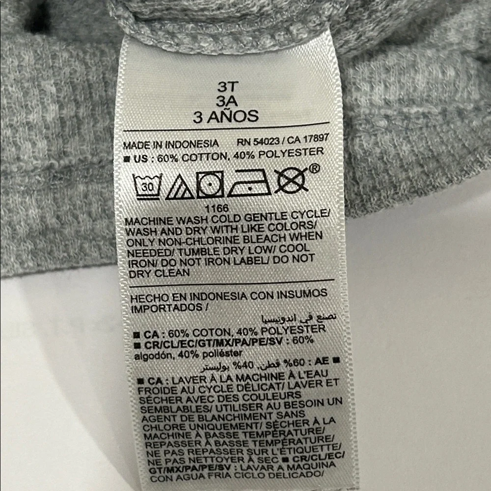Old Navy Charcoal Long Sleeve Tee for Kids